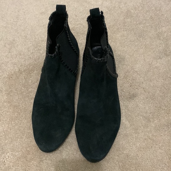 Jack Rodger Chelsea Boots - Picture 2 of 7